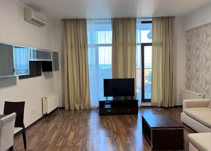 с видом на море в аркадии Apartament *