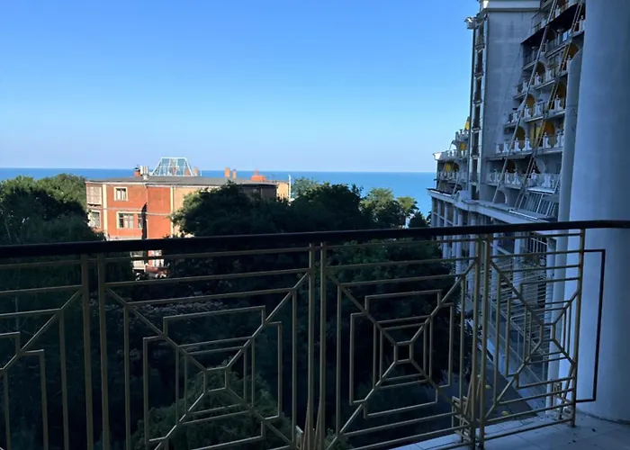 с видом на море в аркадии Apartament