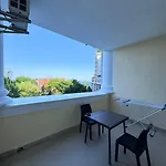 с видом на море в аркадии Apartament *